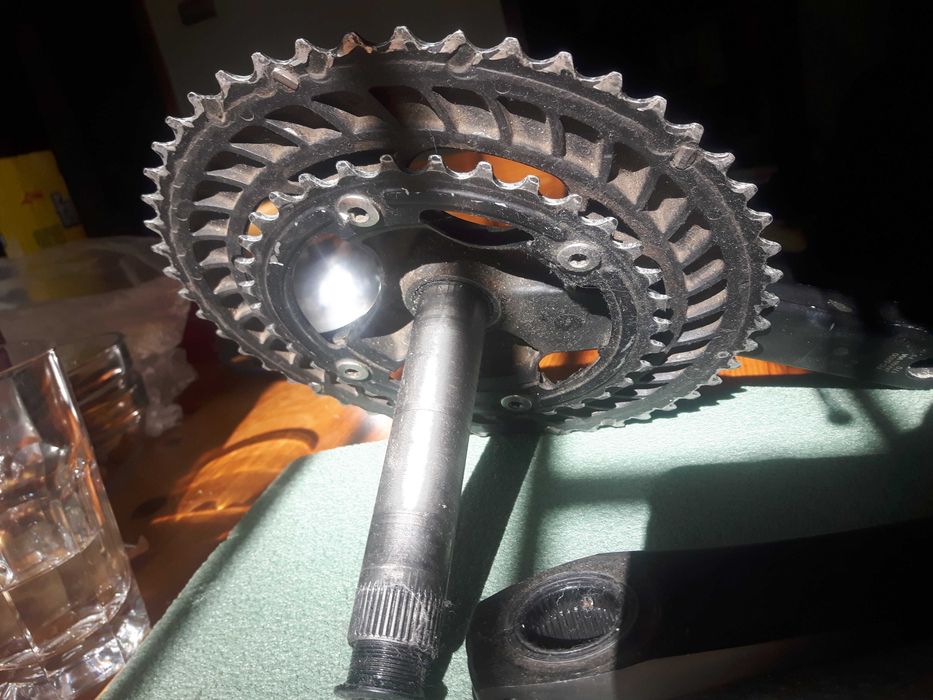 Курбели - FC-5800 / 170mm  Сменено от работещо колело  Курбел Shimano FC-5800 / 170mm