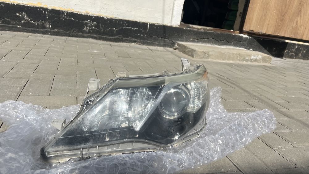 Фара оригинал камри 50 американец