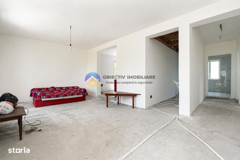 Casa si teren de vanzare REDIU