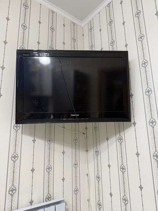 Продам телевизор