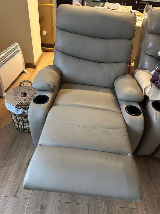 Разтегателен фотьойл с механизъм