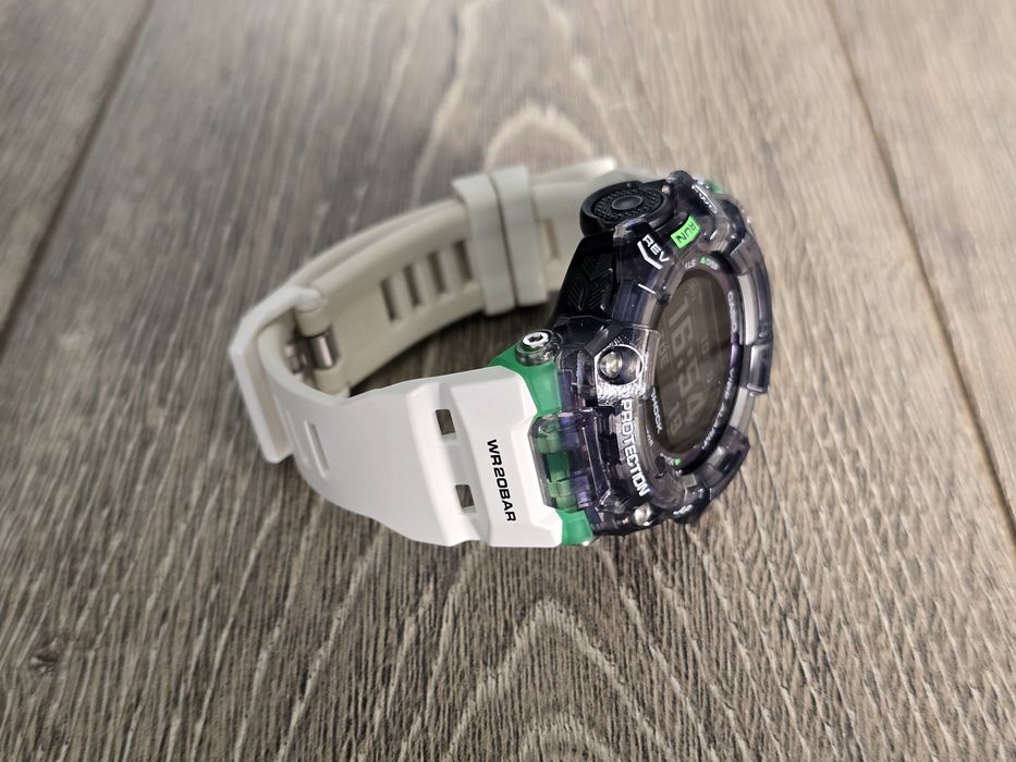 Casio G-shock G-SQUAD ,smart watch,impecabil