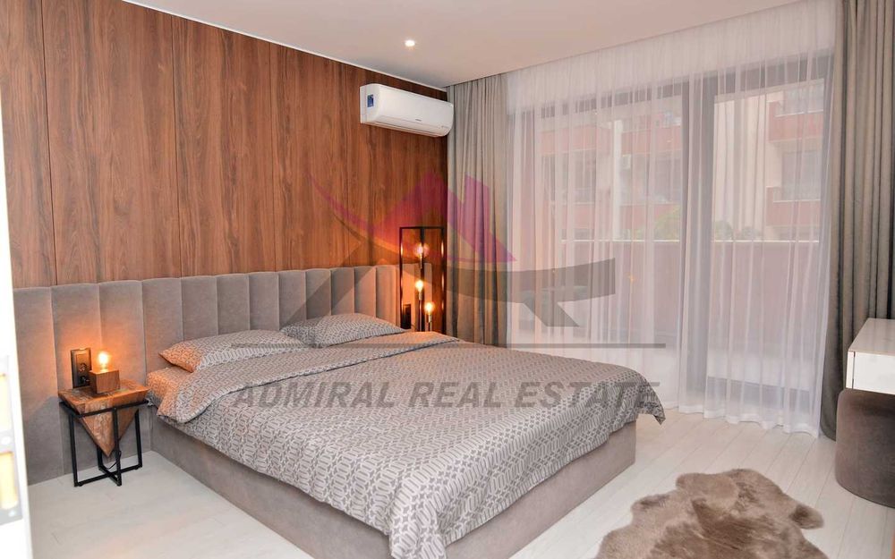 Дава се под наем Двустаен апартамент в Варна, Център - 75 кв.м за 1100 € - Снимка #3