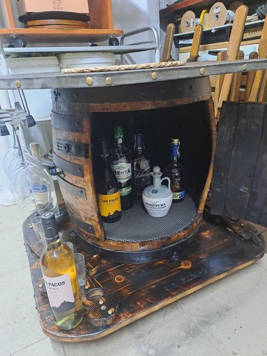 Продавам бар-бъчва