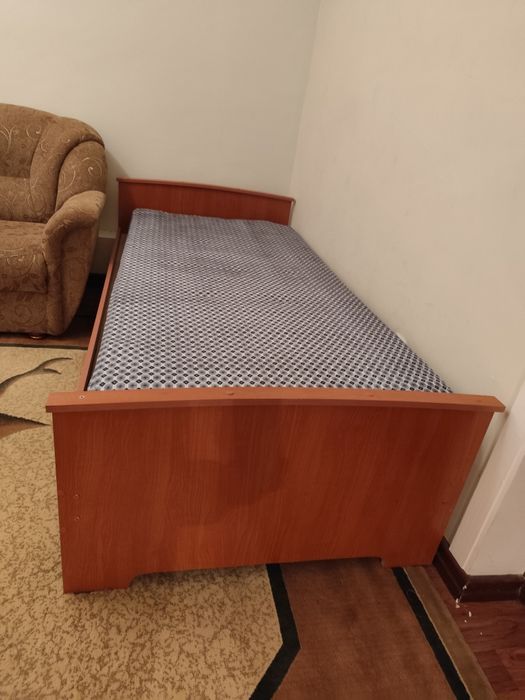 Диван 1 кишилик янги 499 минг сумга срочно сотилади