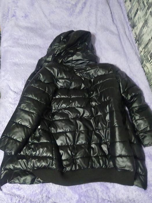 Курточки  женские