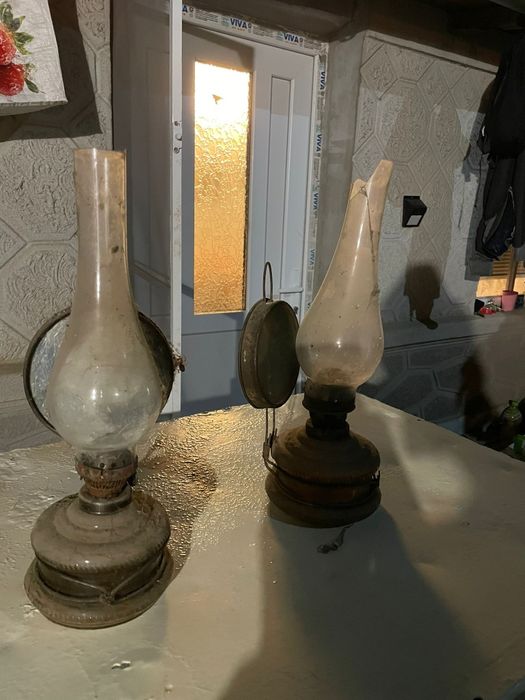 Lampi pe gaz vintige