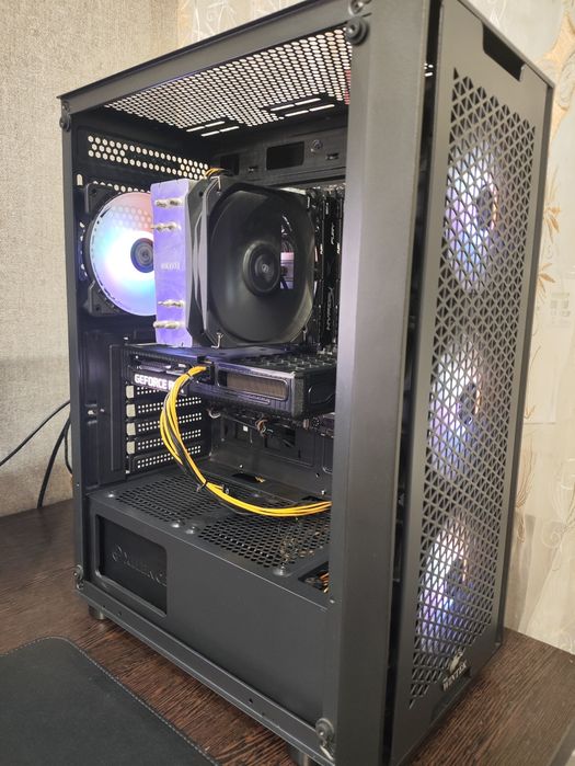 Игровой системный блок.