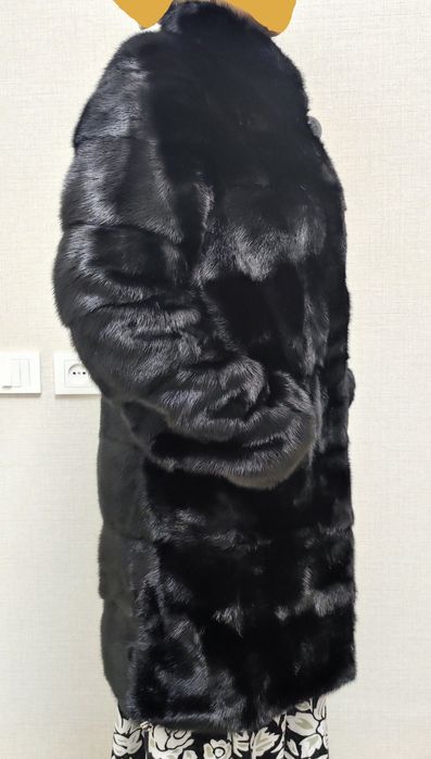 Норковая шуба черная