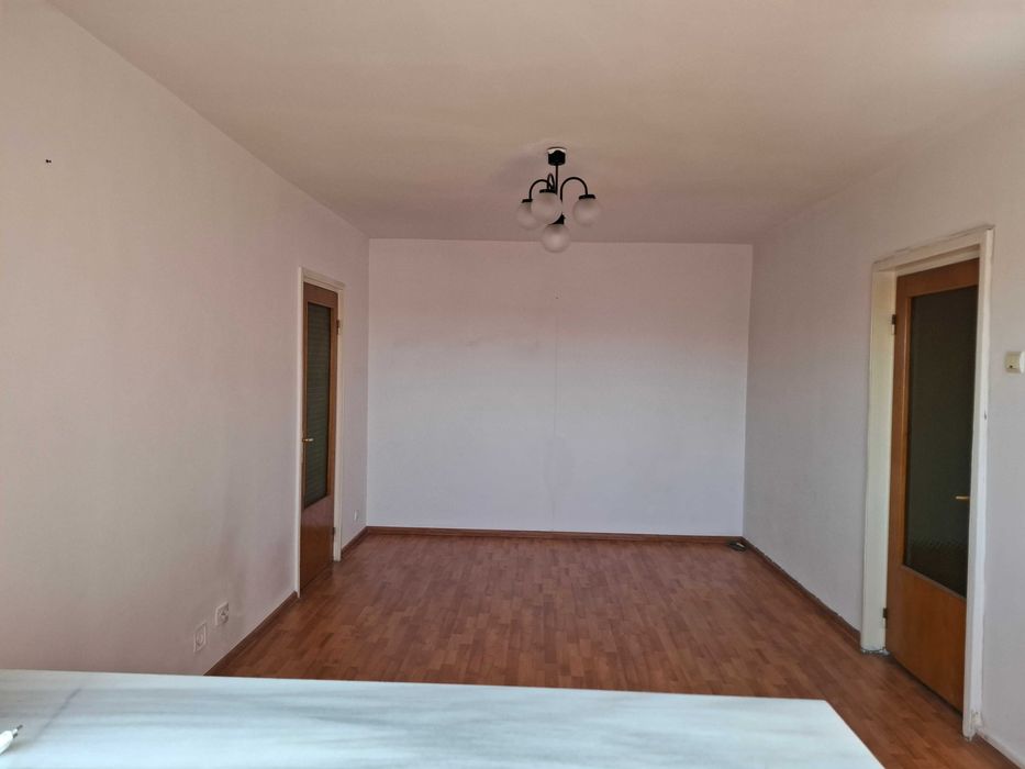 Inchiriez ap. 2 camere in Bucuresti, Calea Mosilor - Dacia - Eminescu