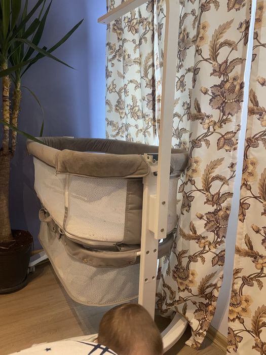 Patut co-sleeper atasabil la pat