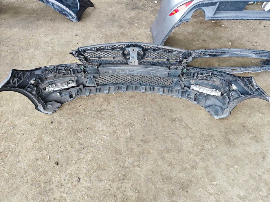 ТОП! Предна броня AMG Facelift Mercedes W204 C Class Coupe Седан Комби