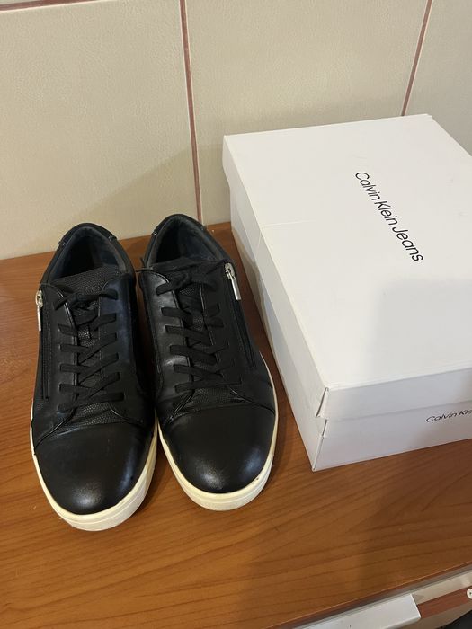 Adidasi calvin klein