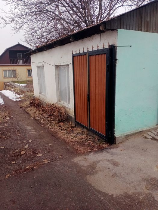 Сдам времянку из двух комнат