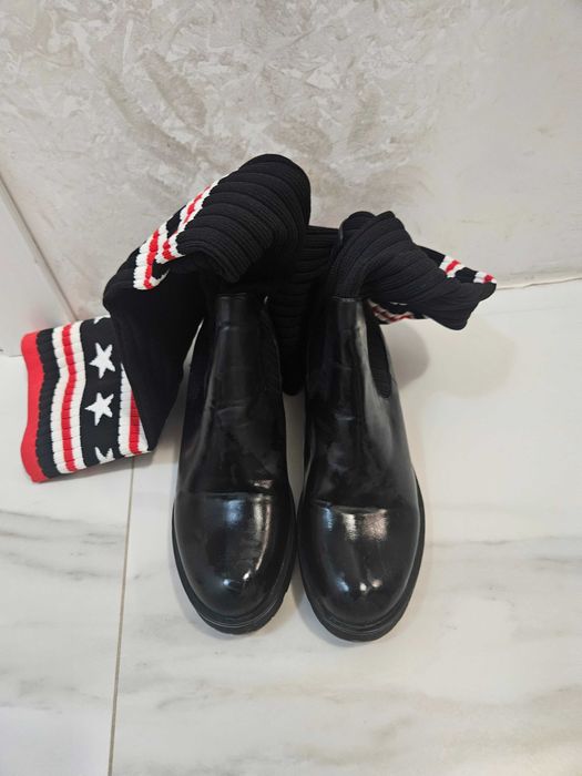 Ботуши 39-ти номер