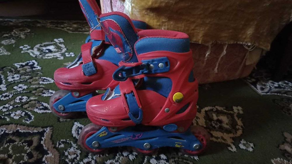 Продам детские ролики для детей 4-5 лет