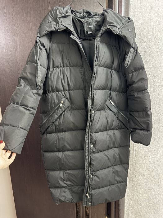 Пуховик зимний размер М