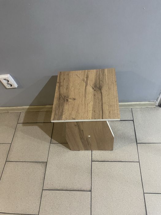 Продам табуретки  кухонные