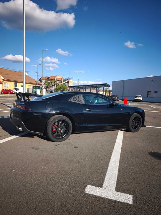 Vând Chevrolet Camaro ZL 1 2015