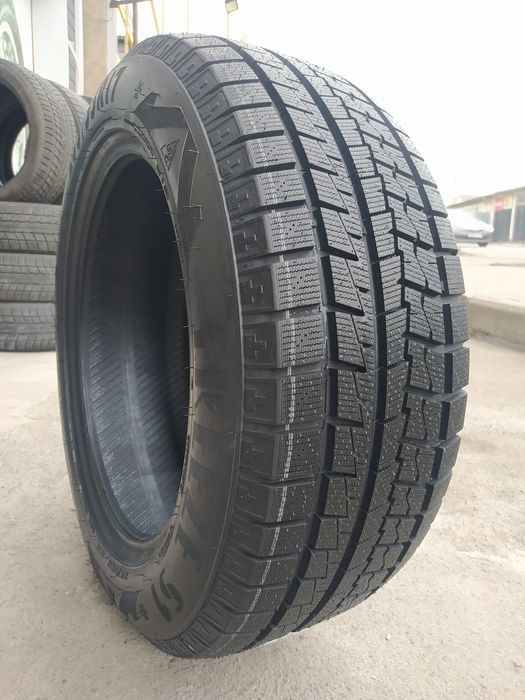 Rapid 235/55R17 Freeze S1