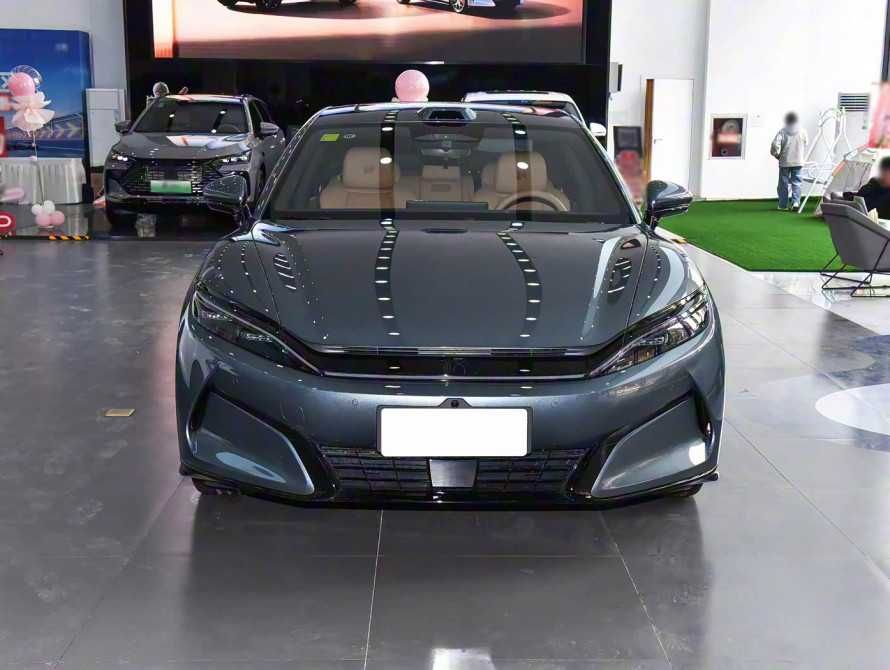 BYD han l 180km dm-i  naqd va halol nasiya