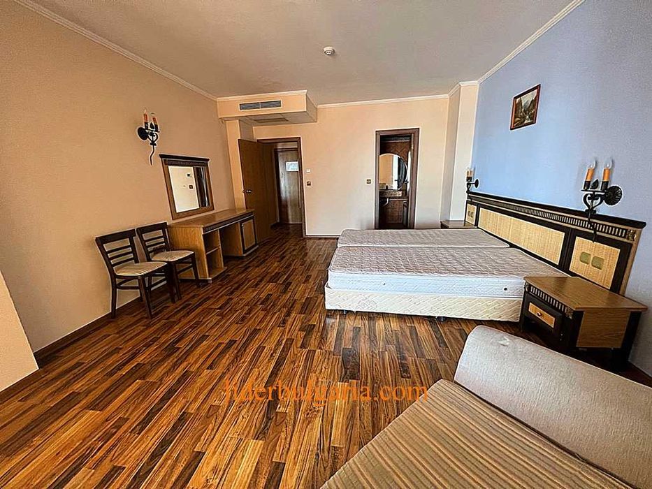 Продава се Двустаен апартамент в к.к. Елените - 94 кв.м за 757 €/кв.м - Снимка #7