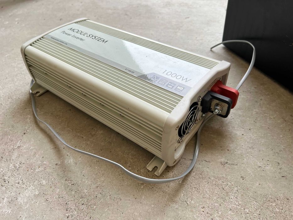 Продавам инвертор 1000W!