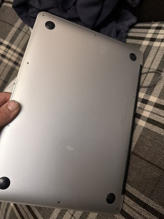 MacBookAir 2017год