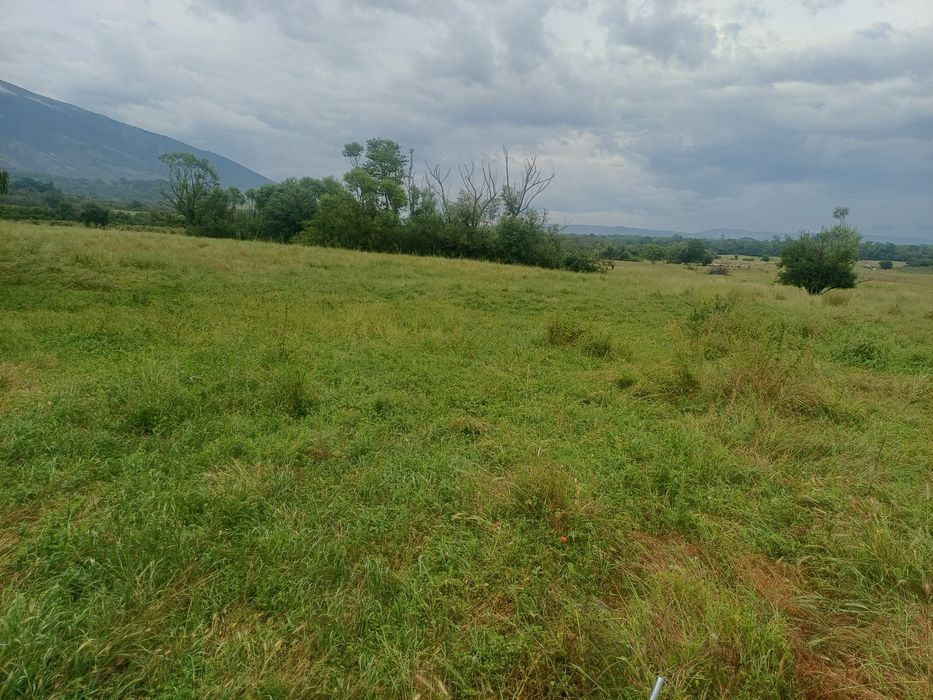 Здравейте продавам парцел в гр.Карлово .