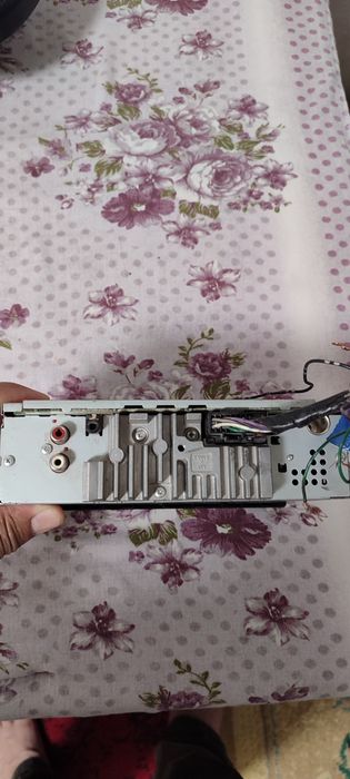 Piyoneer Магнитофон kenwood калу́нка сотилади
