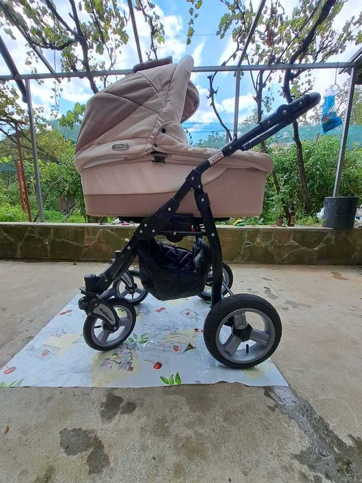 Комбинирана бебешка количка 2 в 1