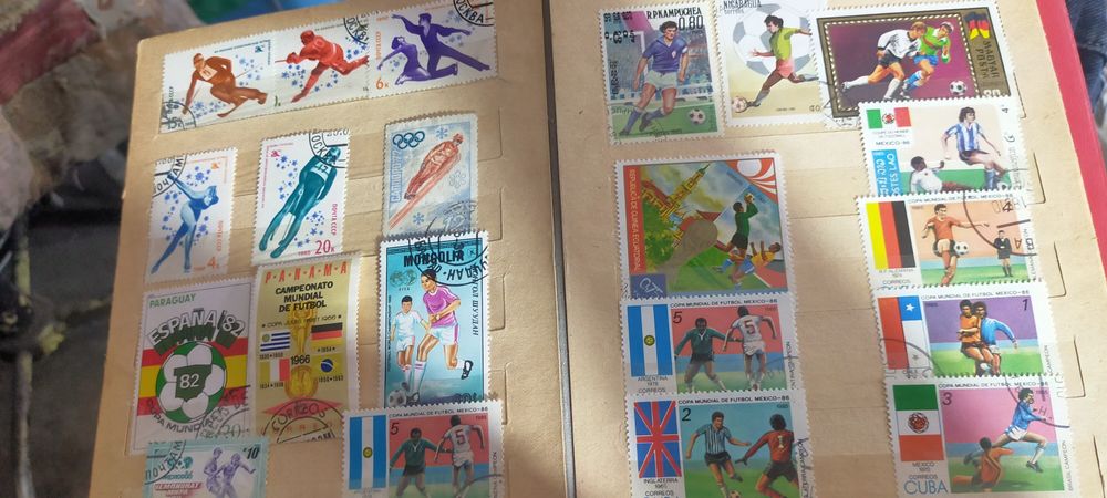 Продаю альбом марок времён СССР