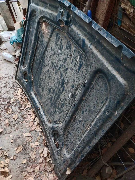 продается капот от ГАЗ 2401