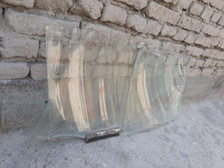 Neksiya yon oynalari