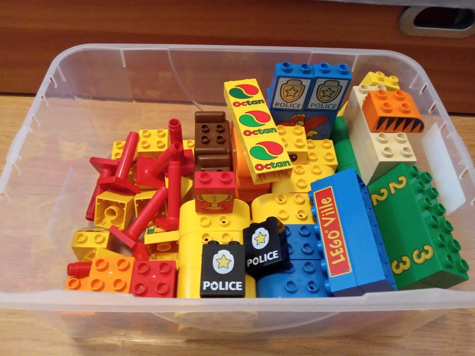 Lego Duplo lot de minifigurine, animale si masinute/vehicule