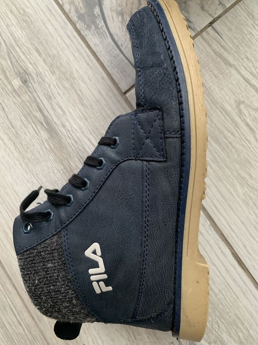 Ghete Fila marimea 39 pentru toamna iarna