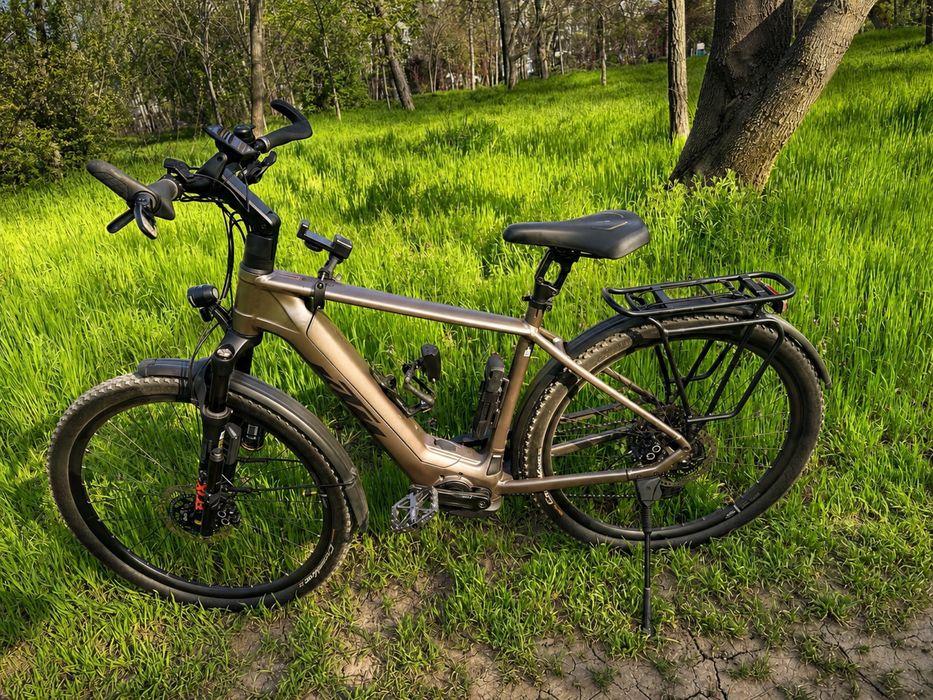 Bicicleta eBike KTM machina 720 abs