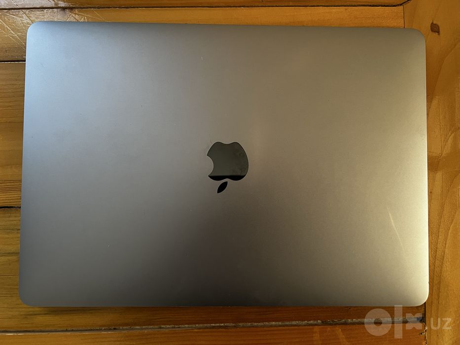Macbook pro m2  состояние идеальное