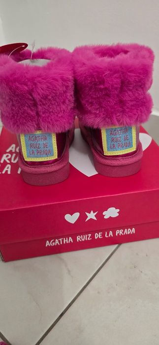 Ghete îmblănite fete fuchsia mărimea 25 (interior 13,8 cm)