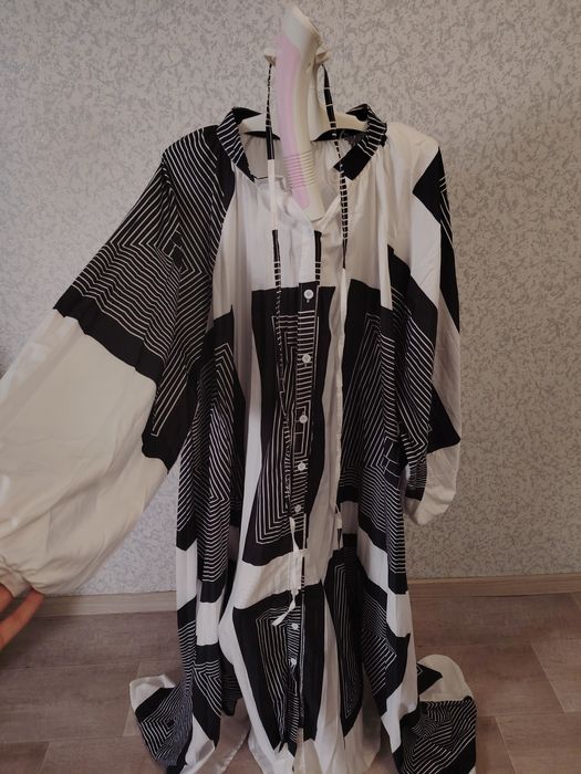 Продам абайку турецкий покупала за 19к продам за 10 к