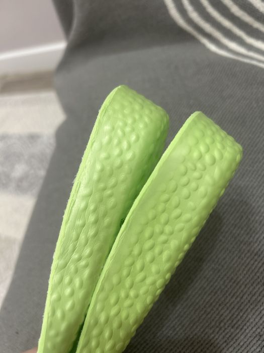 стелки для обуви добавляет 2 см