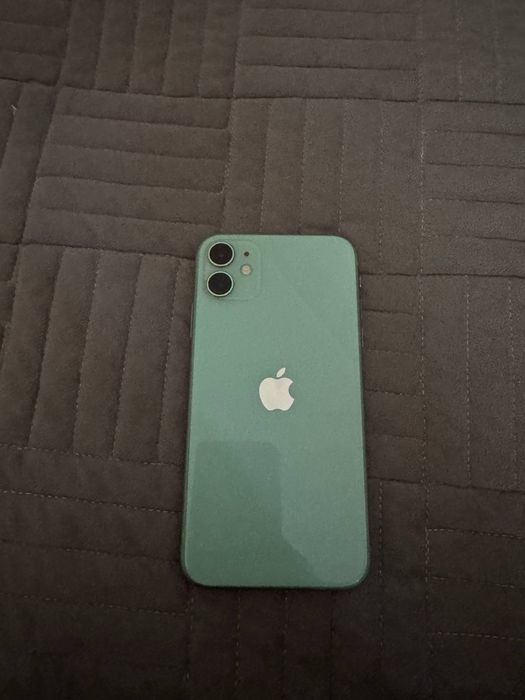 Продам iphone 11 128 gb