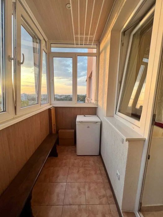 Двустаен имот в кв.Дружба 2