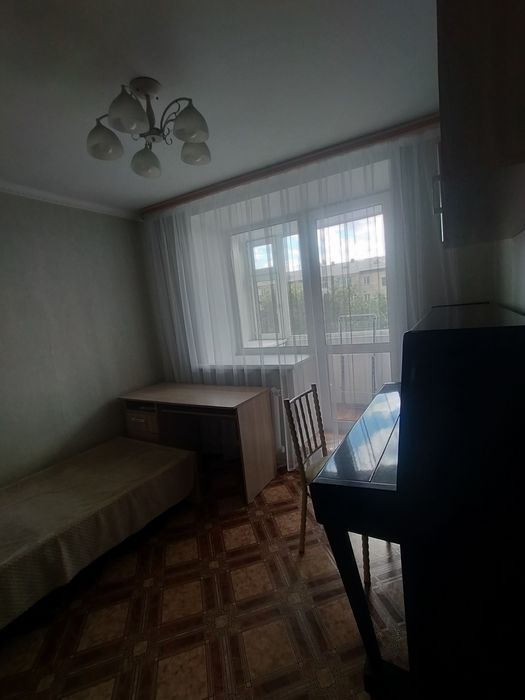 Продаю 4х комнатную квартиру