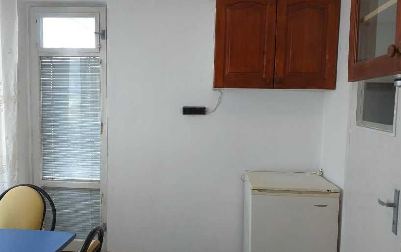 Дава се под наем Многостаен апартамент в Бургас, Славейков - 100 кв.м за 200 € - Снимка #5