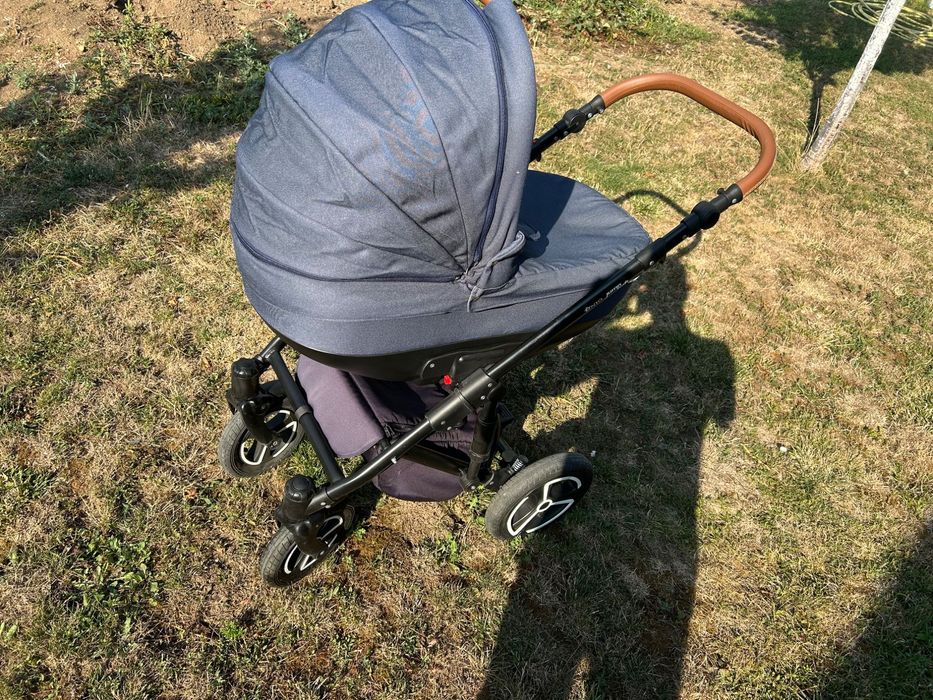 Бебешка количка 2 в 1