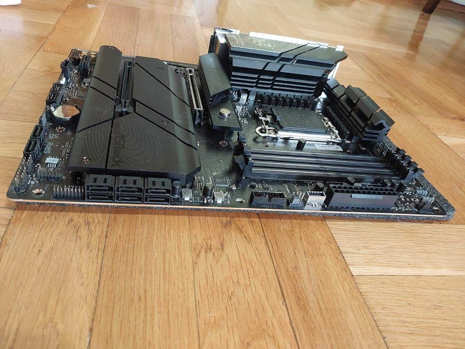 AsRock Z790 PG Riptide Wi-Fi DDR5, LGA 1700