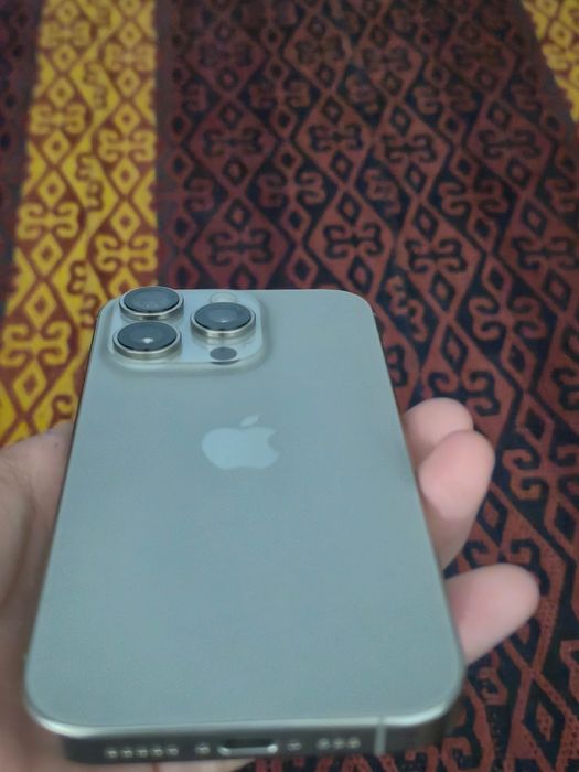 Iphone 16 pro состояние отличное