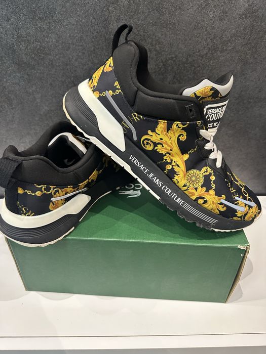 Versace Jeans Couture —43 номер