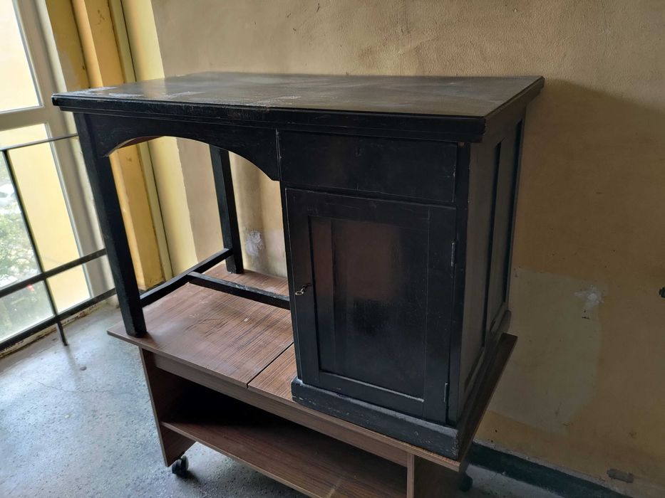 Бюро 110х60 дърво и шперплат
